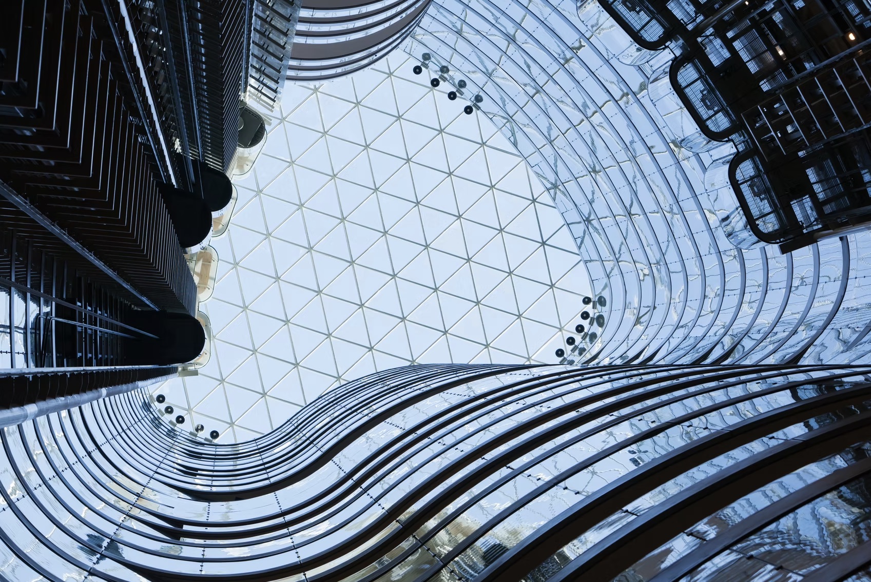 ECO TOWERS FOR SYDNEY WITH ARCHITECT CHRISTOPH INGENHOVEN